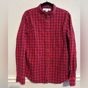 Old Navy Men’s Red Plaid Everyday Shirt Regular Fit Size Large